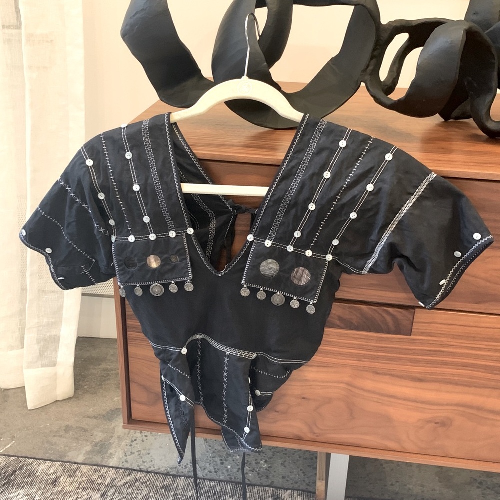 Made in Italy, Replica open back top